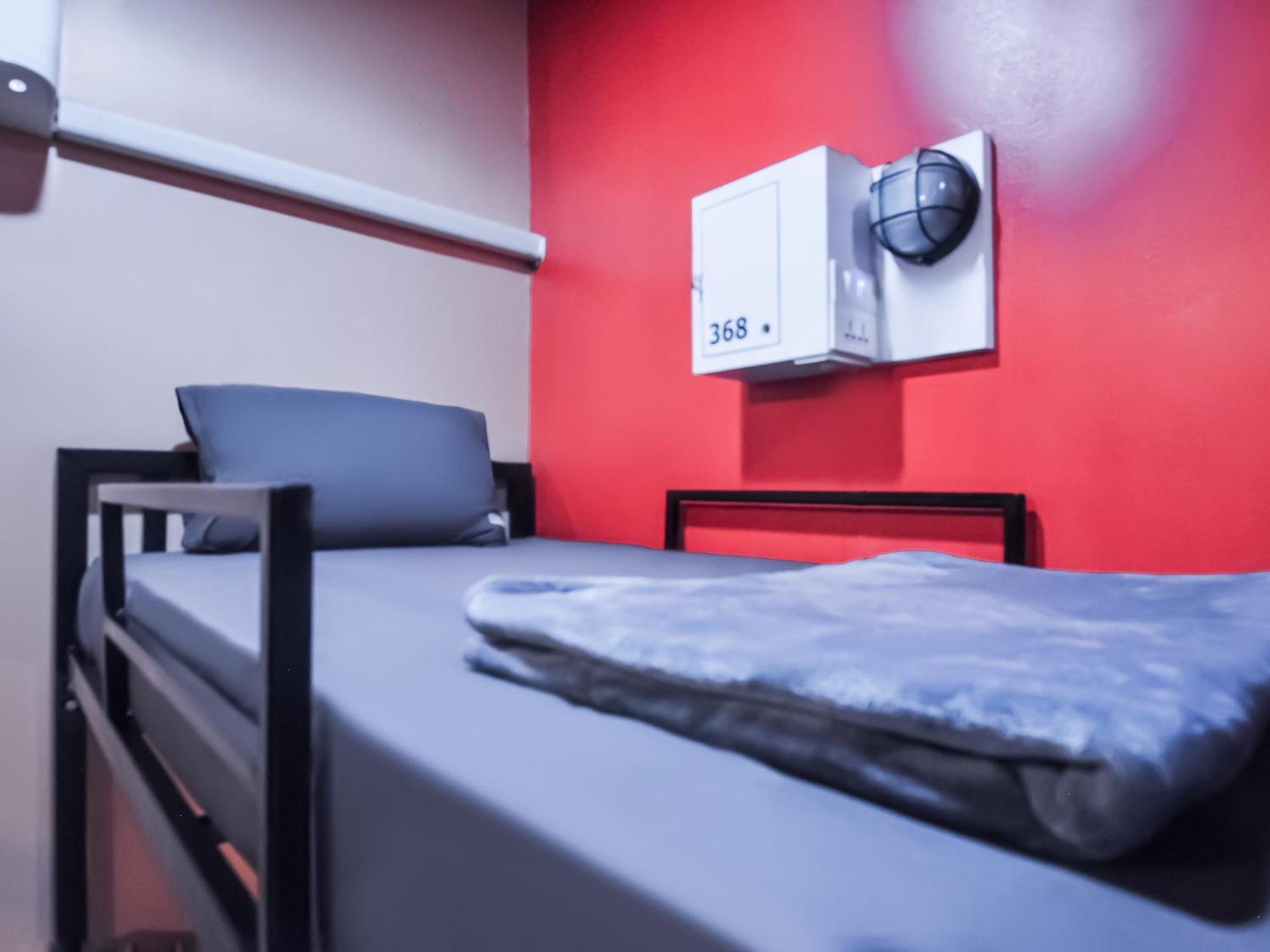 Oh Bangkok Hostel - Khaosan Екстериор снимка