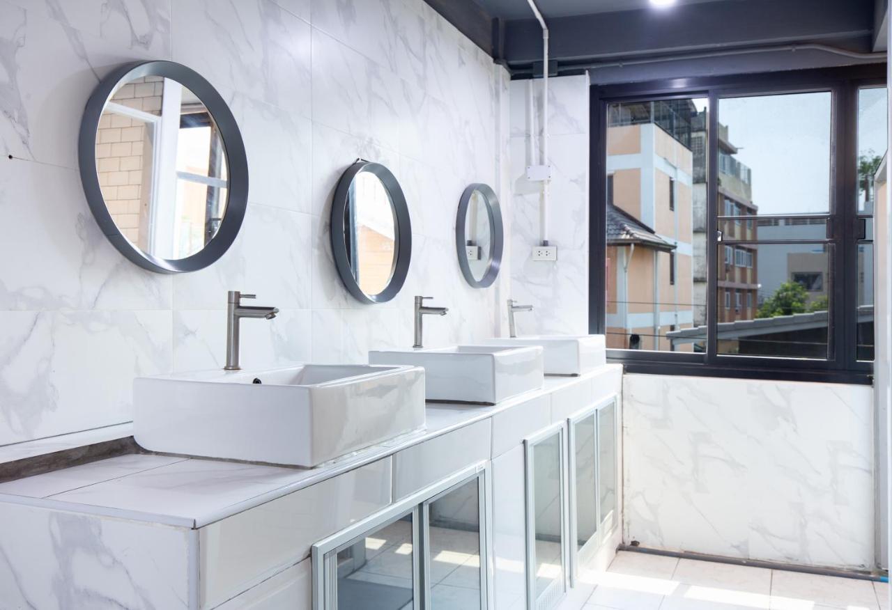Oh Bangkok Hostel - Khaosan Екстериор снимка